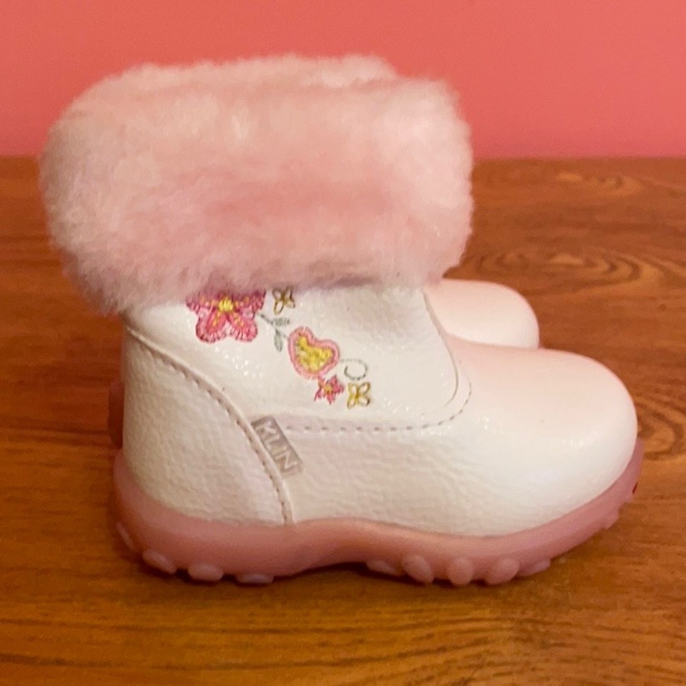 KLIN Infant Boots size 2.5 girls pink fur